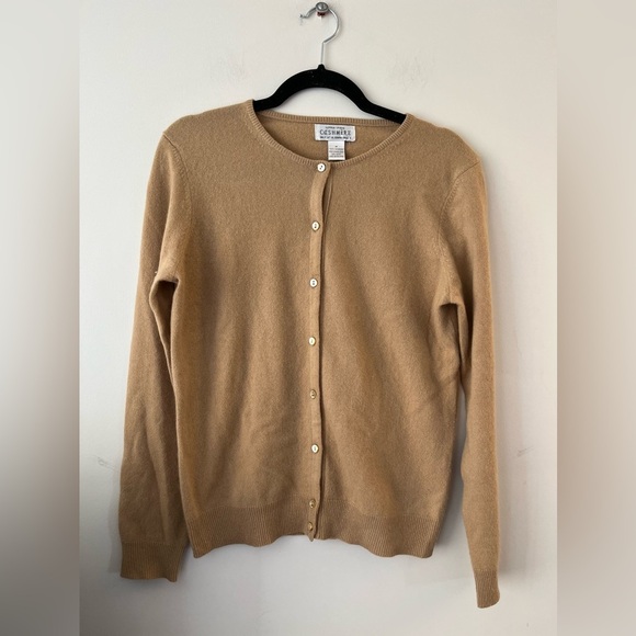 Sutton Studio Cashmere Only at Bloomingdale’s Vintage Tan Sweater Cardigan - Picture 1 of 7